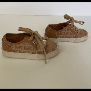 Michael Kors Lil Rita 3 Tan/ Gold Toddler 8